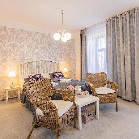 Hotel Amadeus تشيسكي بوديوفيتسه المظهر الخارجي الصورة