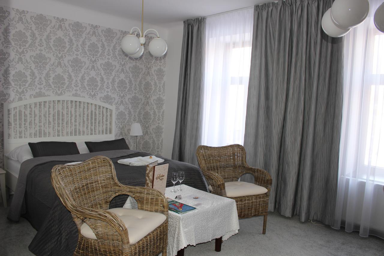 Hotel Amadeus تشيسكي بوديوفيتسه المظهر الخارجي الصورة