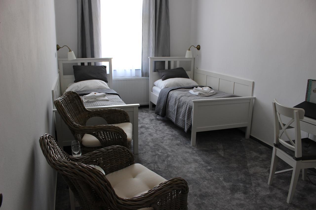 Hotel Amadeus تشيسكي بوديوفيتسه المظهر الخارجي الصورة