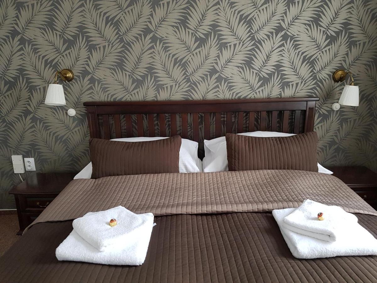 Hotel Amadeus تشيسكي بوديوفيتسه المظهر الخارجي الصورة
